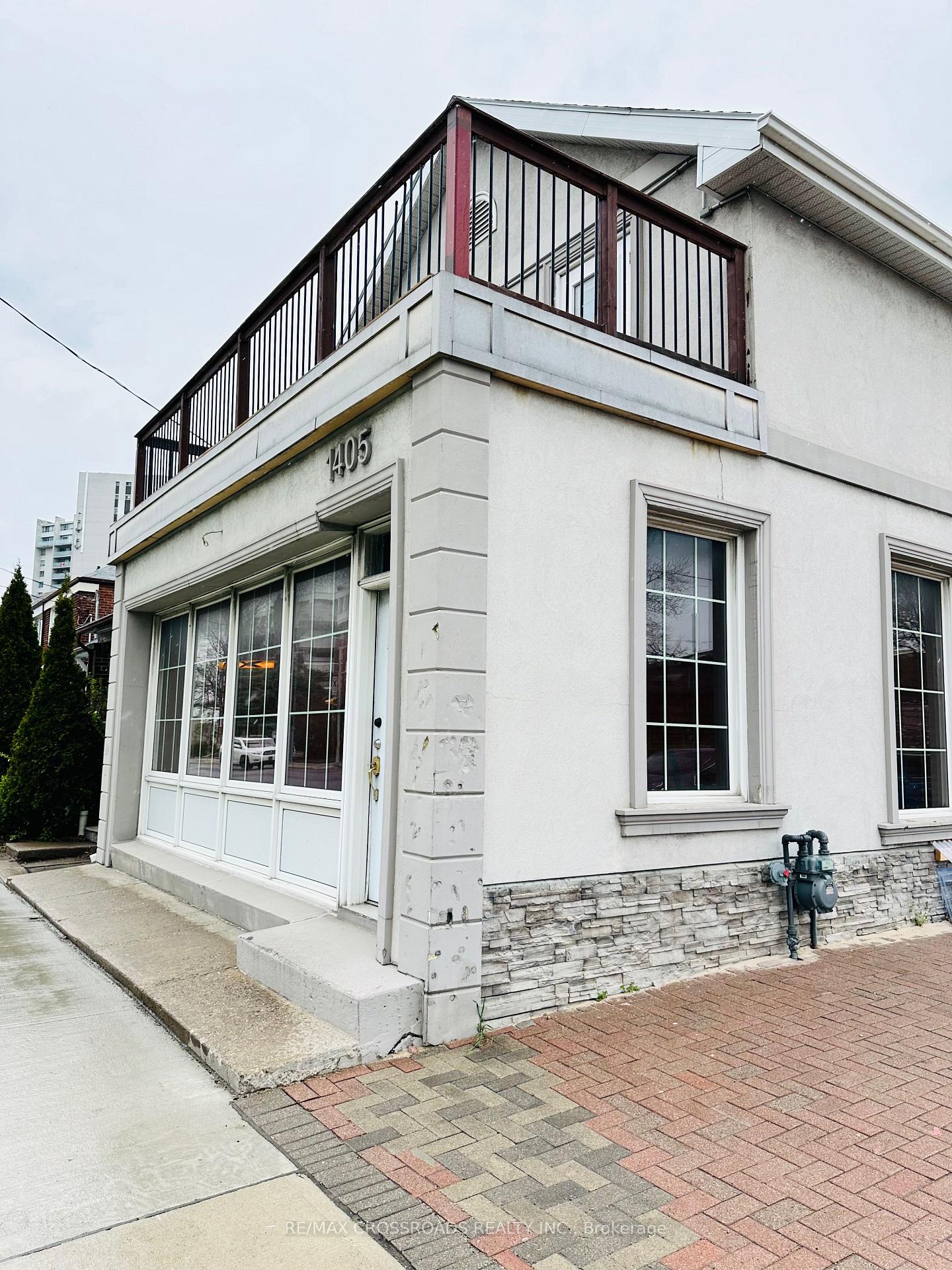 Front of Unit Main & Basement, 1405 Woodbine Avenue
