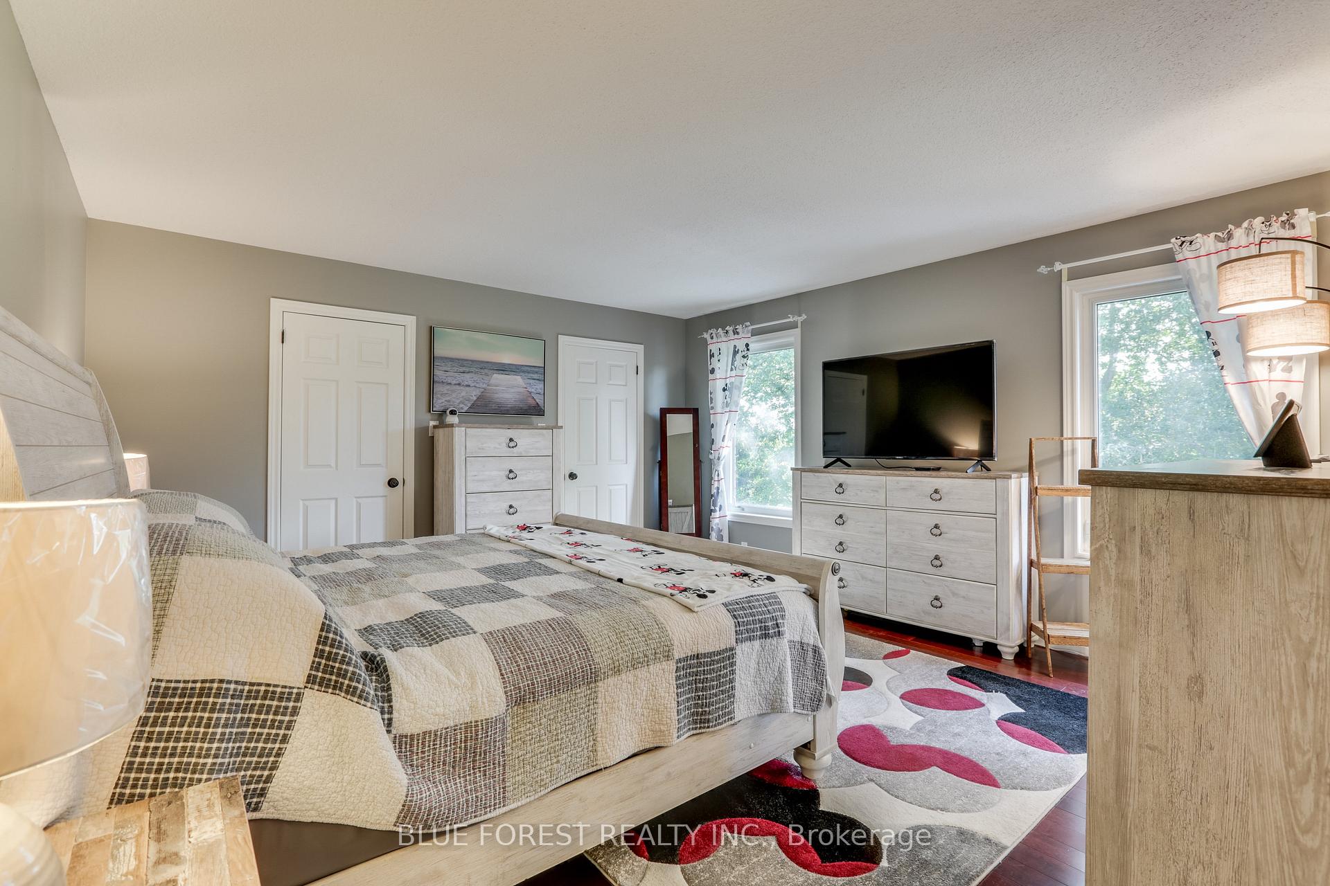 Photo 20 of 1 Meadowbrook Lane, Thames Centre, Thorndale — HOMEH