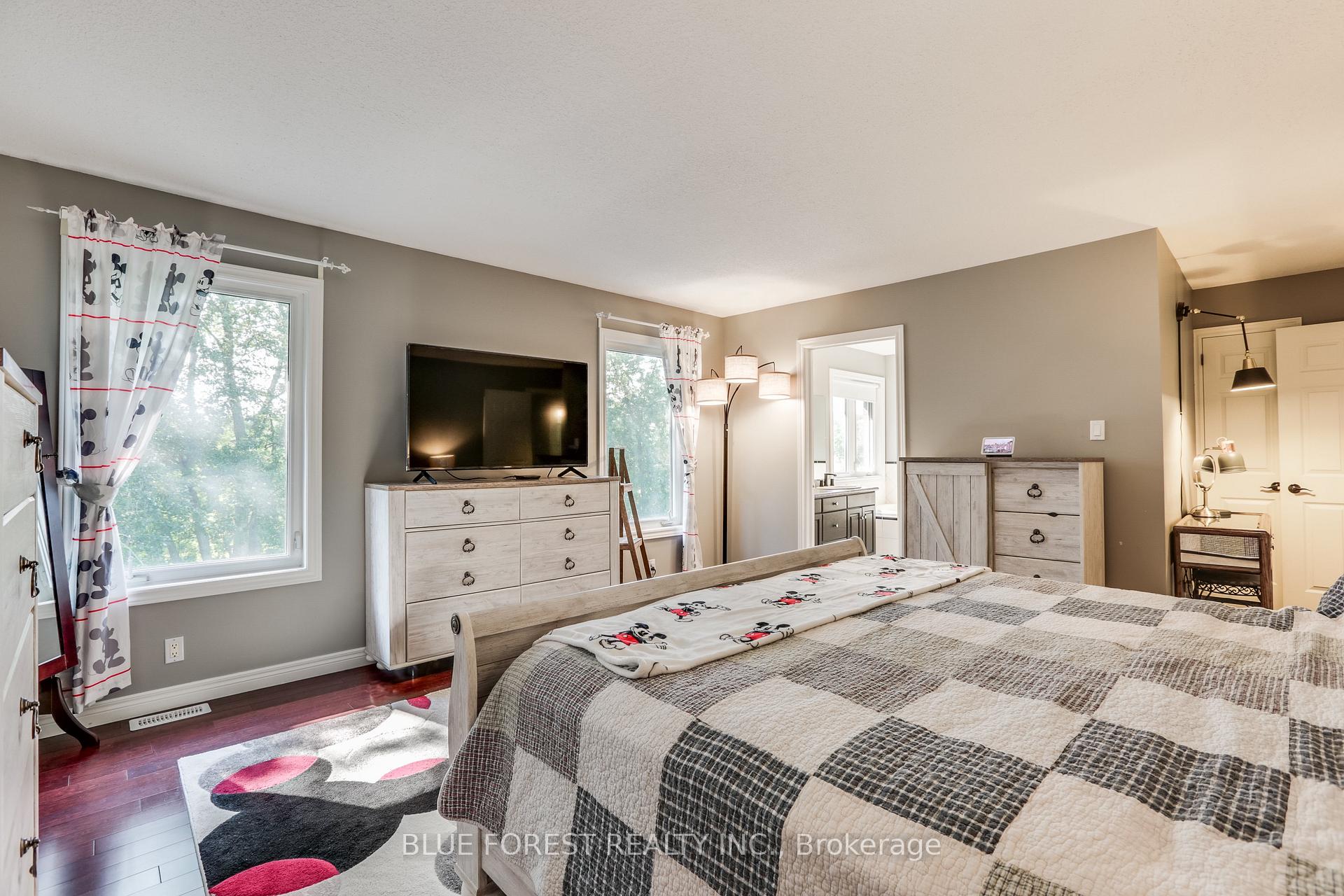 Photo 22 of 1 Meadowbrook Lane, Thames Centre, Thorndale — HOMEH