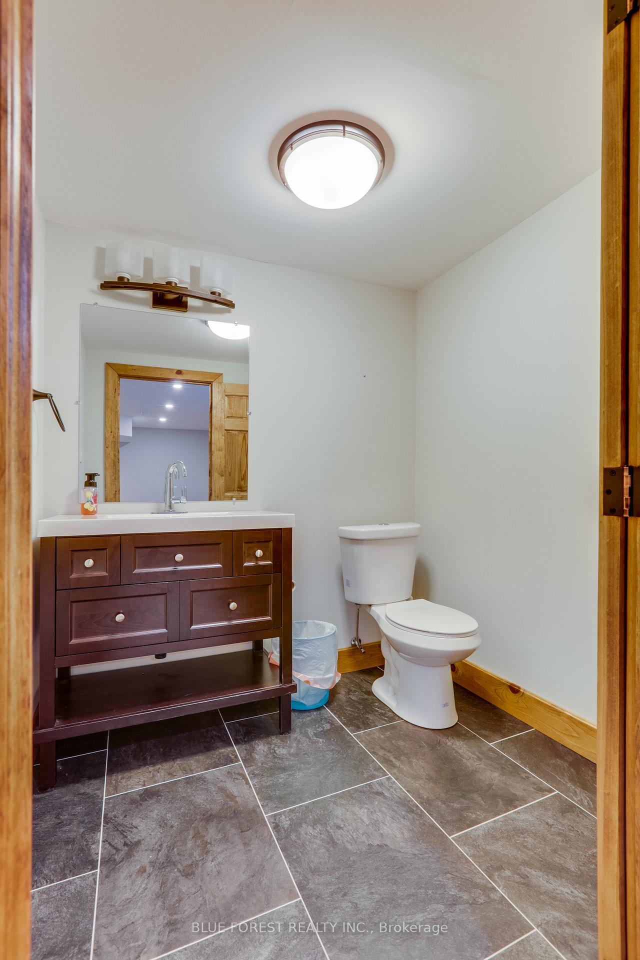 Photo 25 of 1 Meadowbrook Lane, Thames Centre, Thorndale — HOMEH