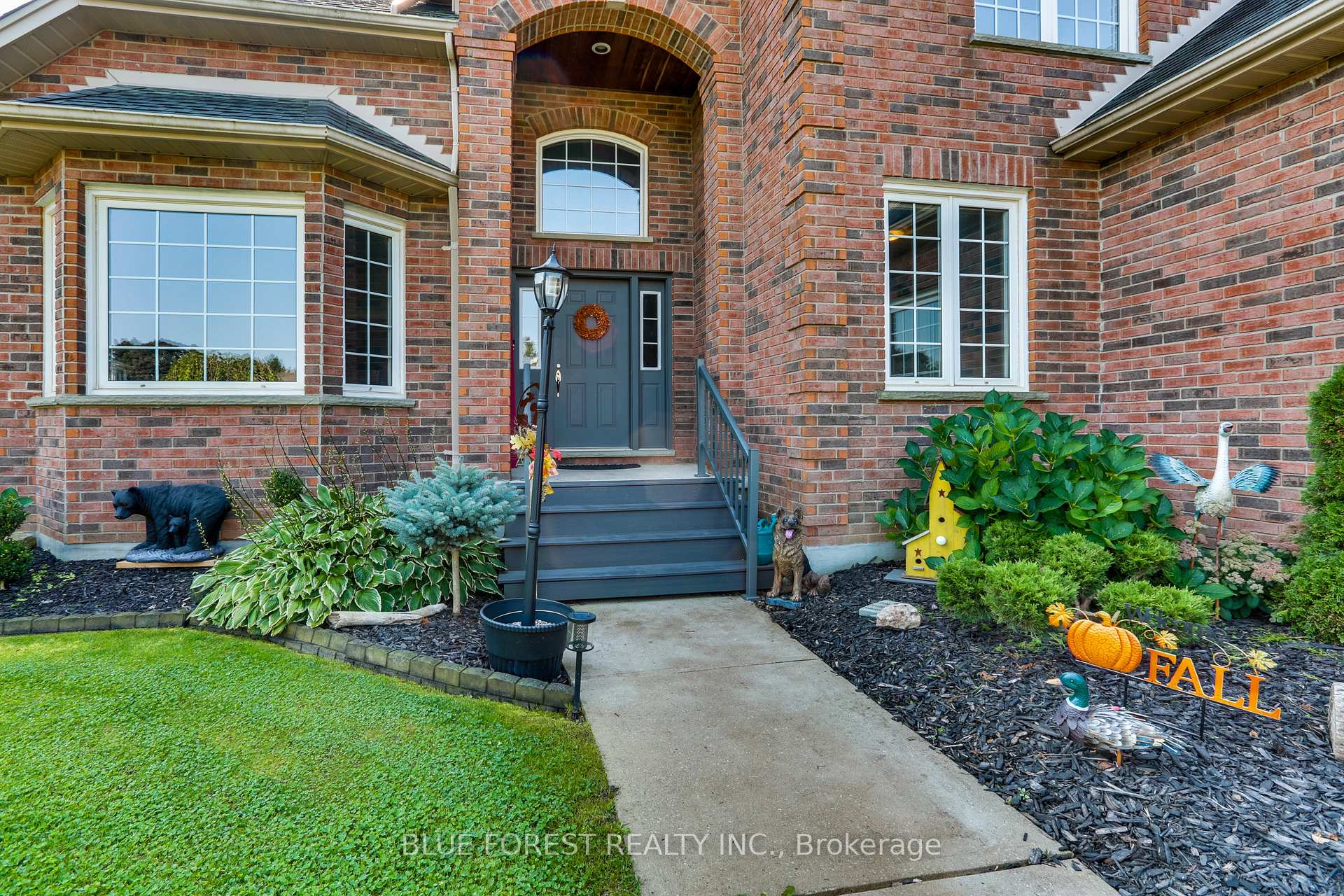 Photo 33 of 1 Meadowbrook Lane, Thames Centre, Thorndale — HOMEH