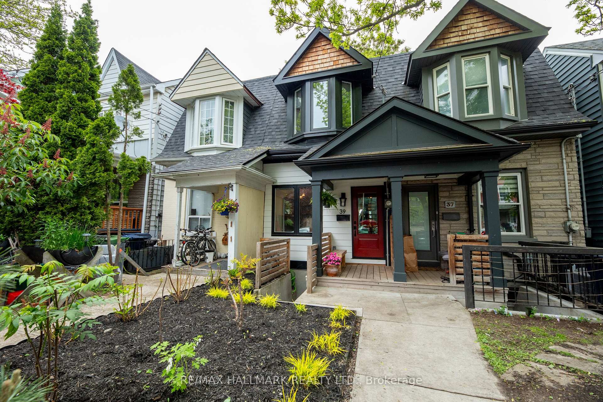 Photo 3 of 39 Seymour Avenue, Toronto, Blake-Jones — HOMEH