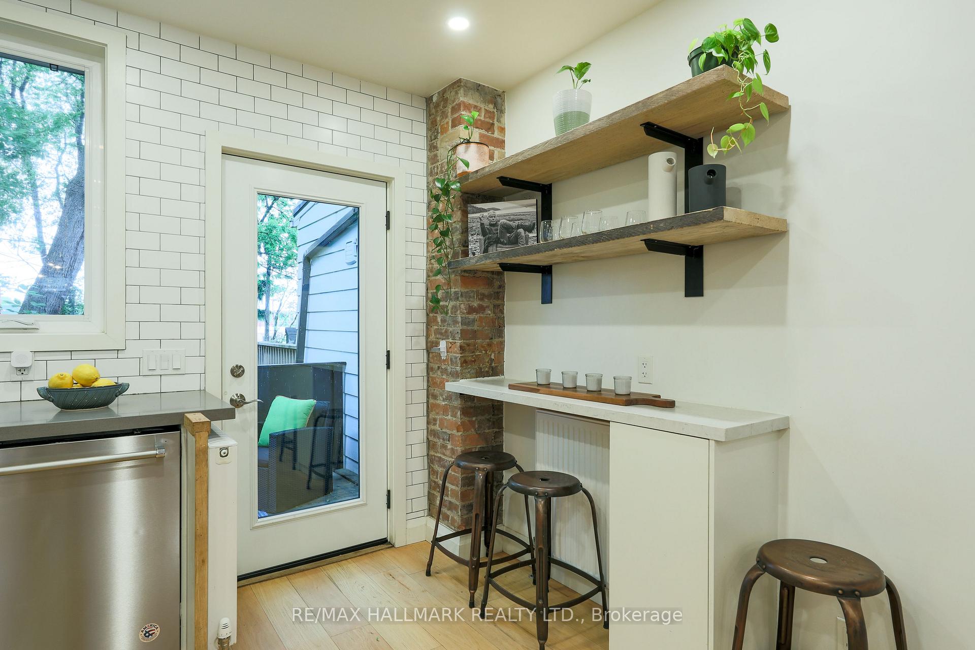 Photo 14 of 39 Seymour Avenue, Toronto, Blake-Jones — HOMEH