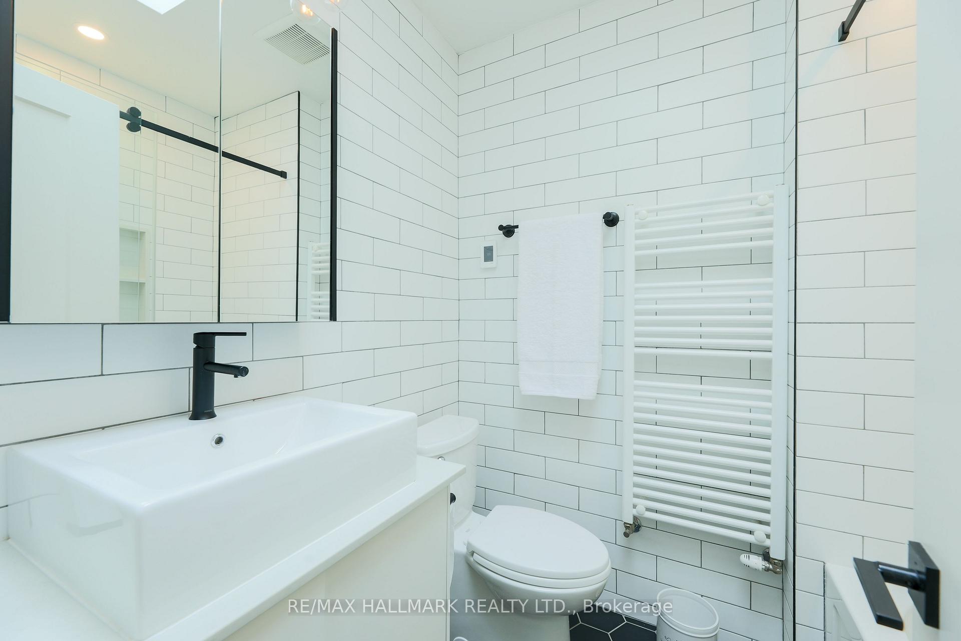 Photo 19 of 39 Seymour Avenue, Toronto, Blake-Jones — HOMEH