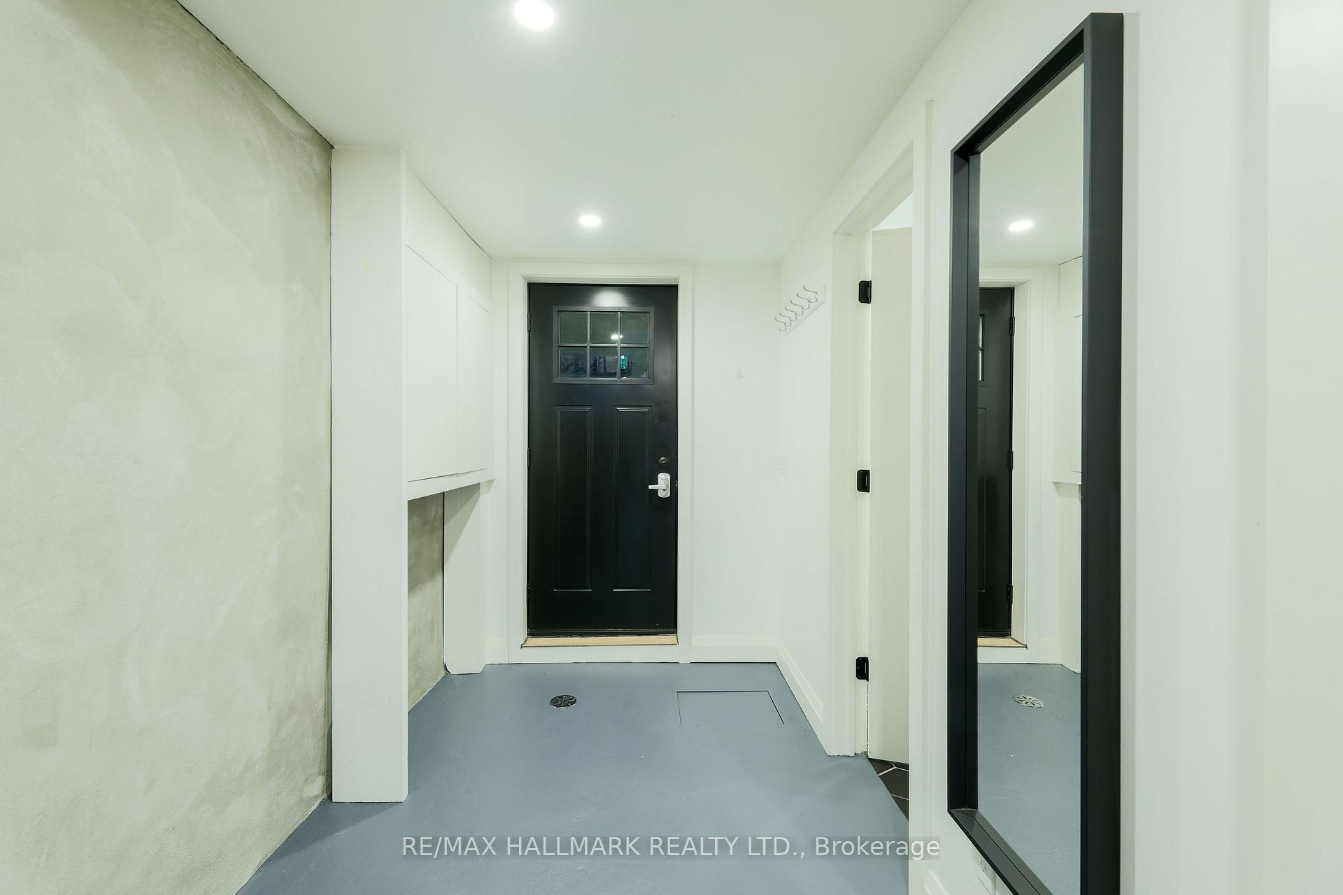 Photo 33 of 39 Seymour Avenue, Toronto, Blake-Jones — HOMEH