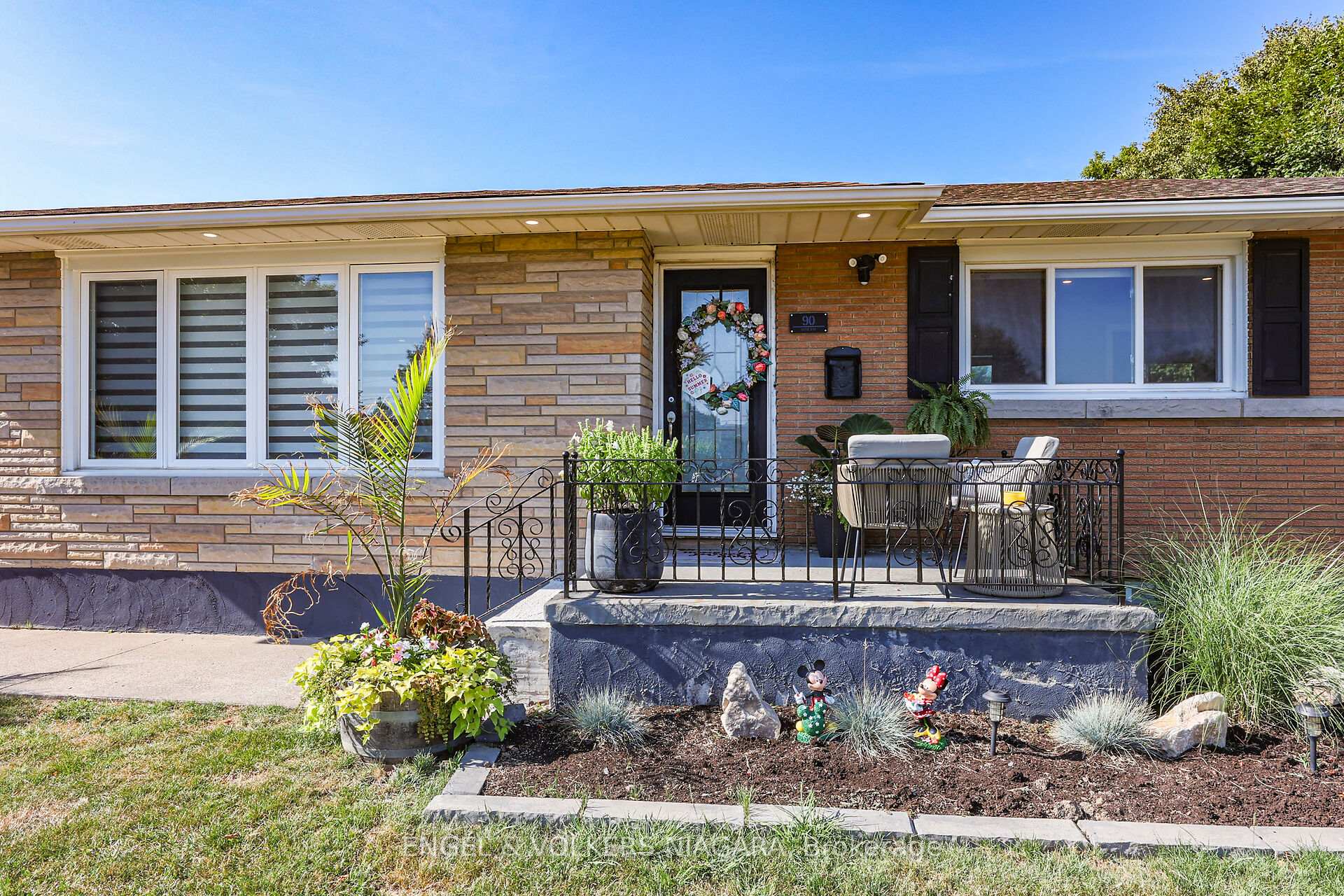 Photo 2 of 90 Rose Avenue, Thorold, Thorold Downtown — HOMEH