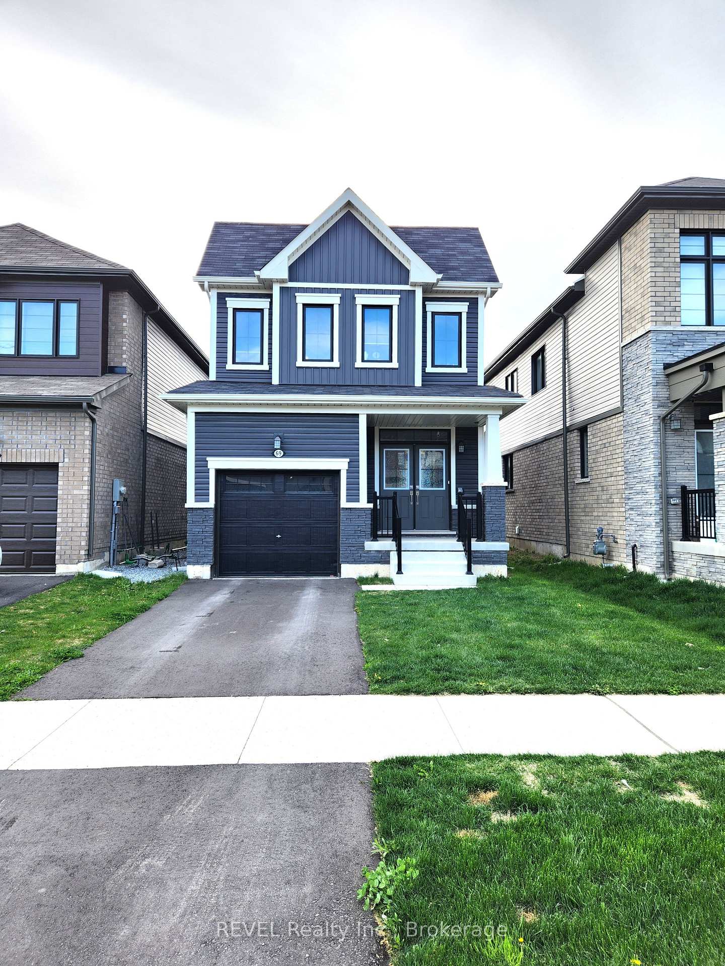 Photo 2 of 69 Concord Drive, Thorold, Rolling Meadows — HOMEH