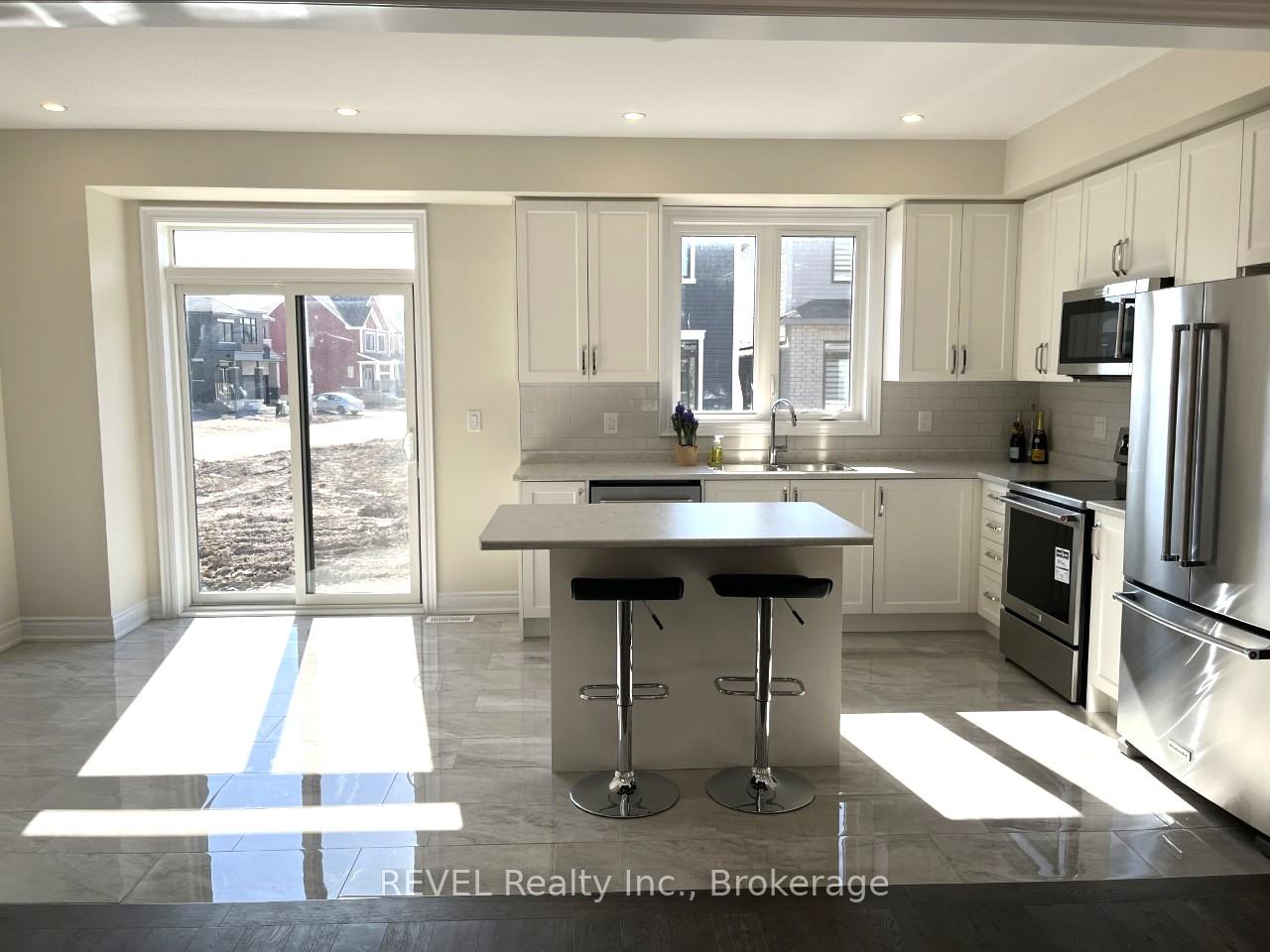 Photo 12 of 69 Concord Drive, Thorold, Rolling Meadows — HOMEH