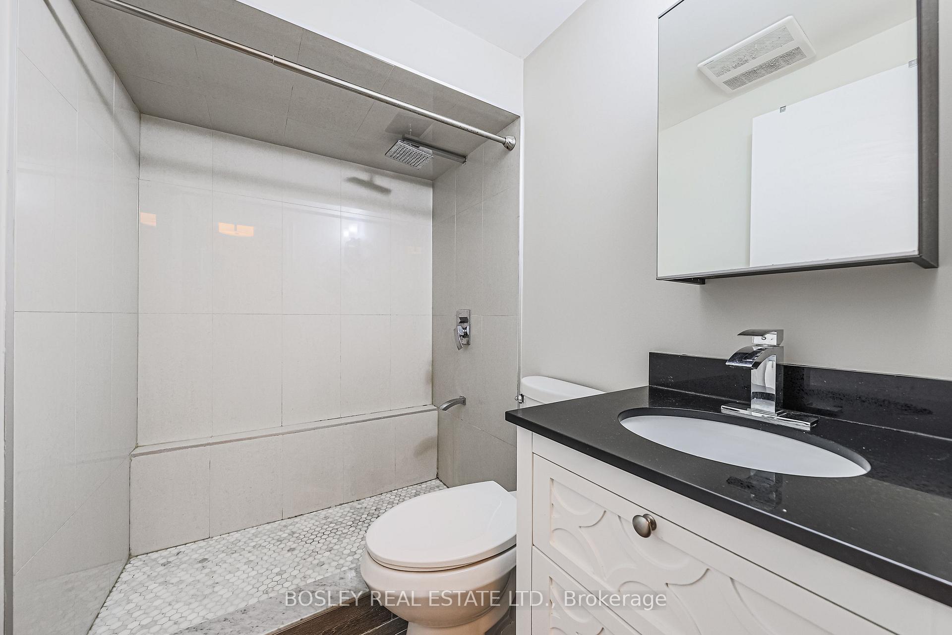 Photo 10 of Unit Lower, 703 Sammon Avenue, Toronto, Danforth Village-East York — HOMEH