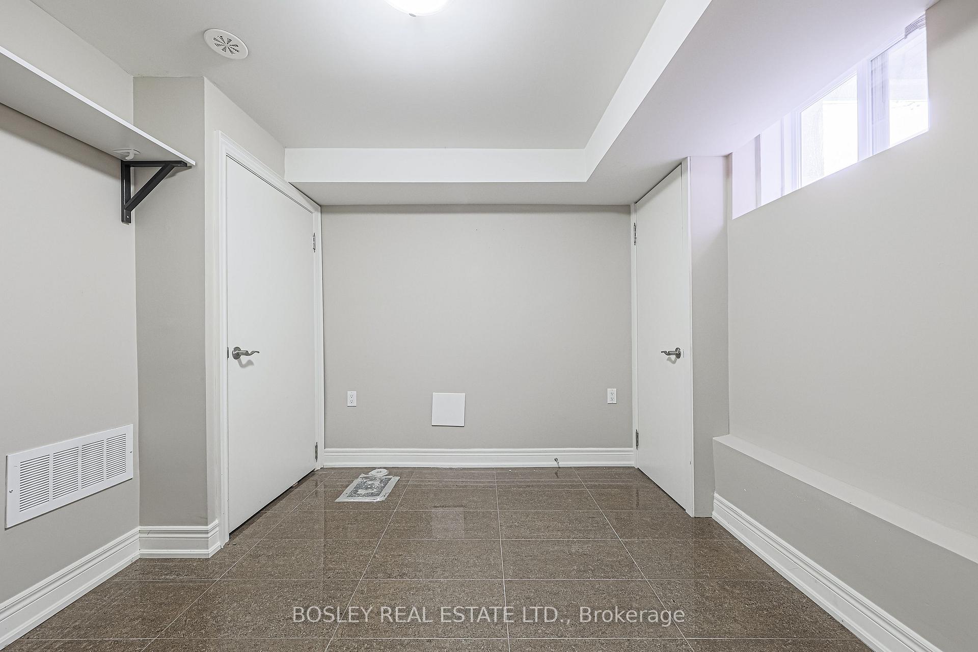 Photo 11 of Unit Lower, 703 Sammon Avenue, Toronto, Danforth Village-East York — HOMEH