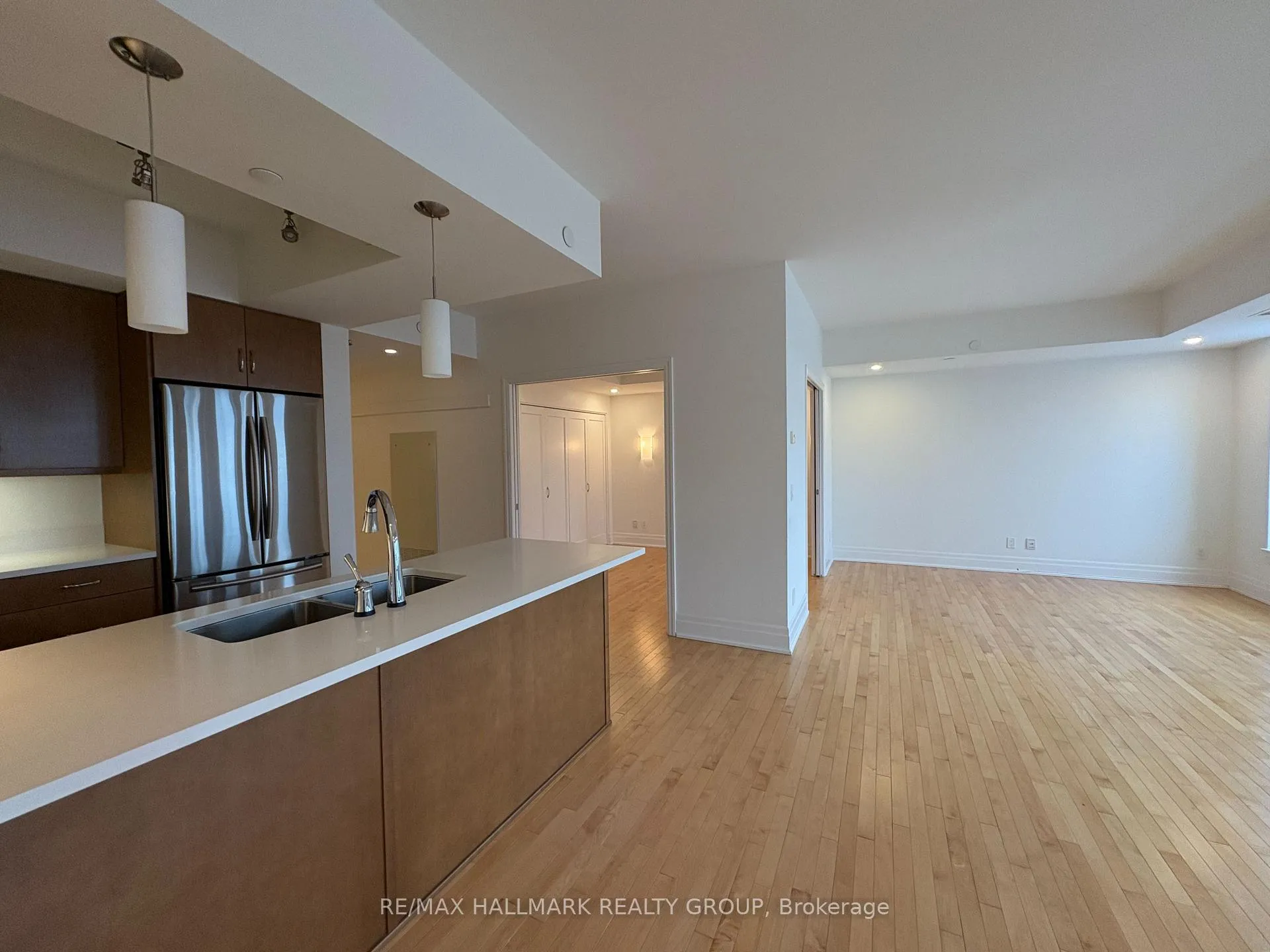 Photo 11 of Unit 404, 108 Lisgar Street, Ottawa, Ottawa Centre/Golden Triangle — HOMEH