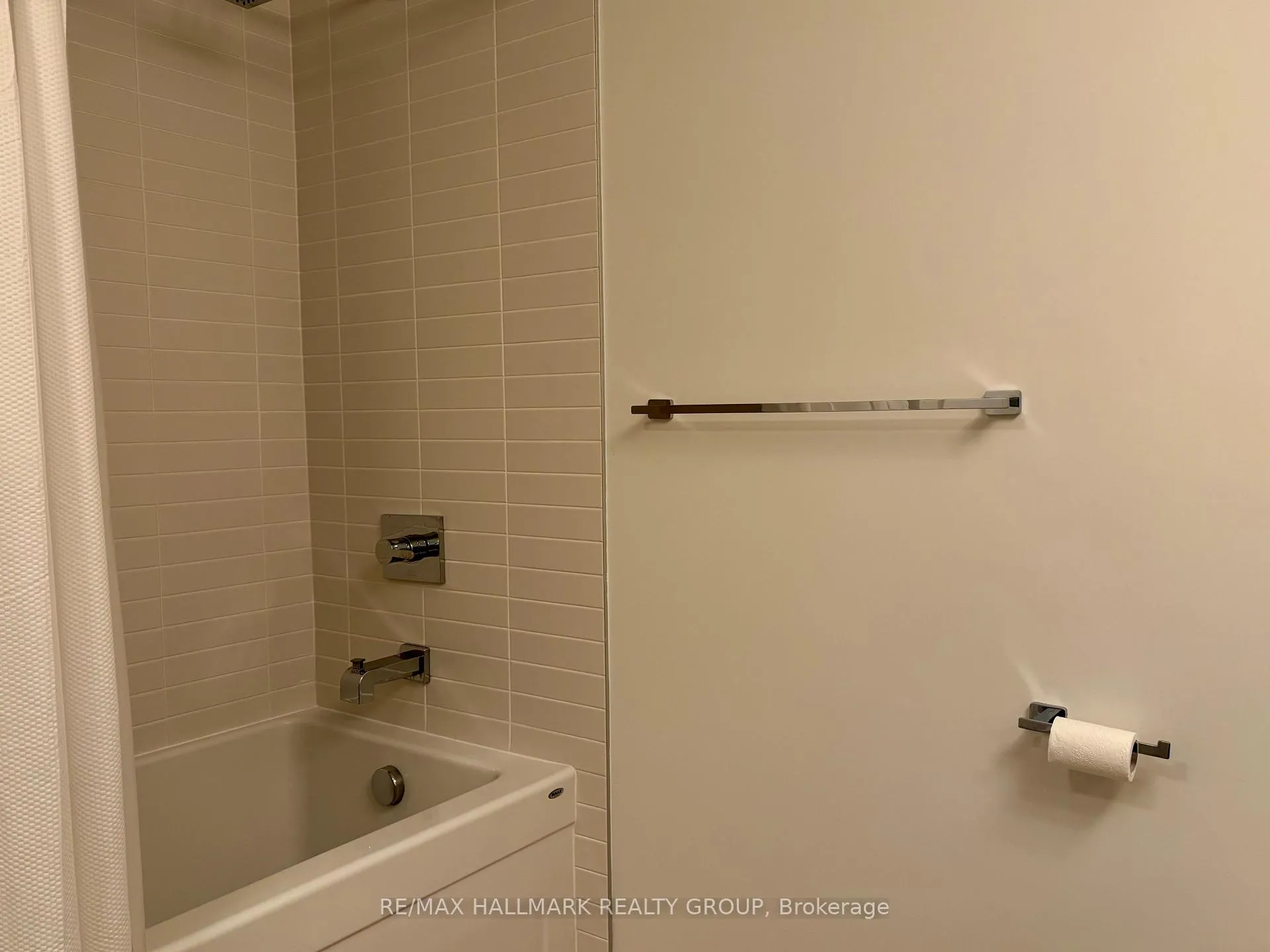 Photo 24 of Unit 404, 108 Lisgar Street, Ottawa, Ottawa Centre/Golden Triangle — HOMEH