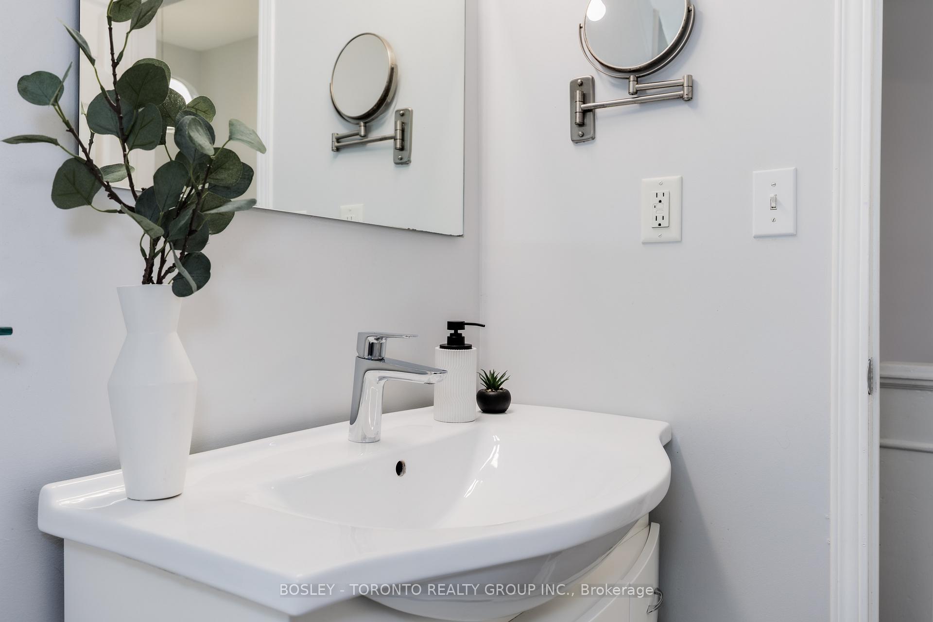 Photo 36 of 26 Rushbrooke Avenue, Toronto, South Riverdale — HOMEH