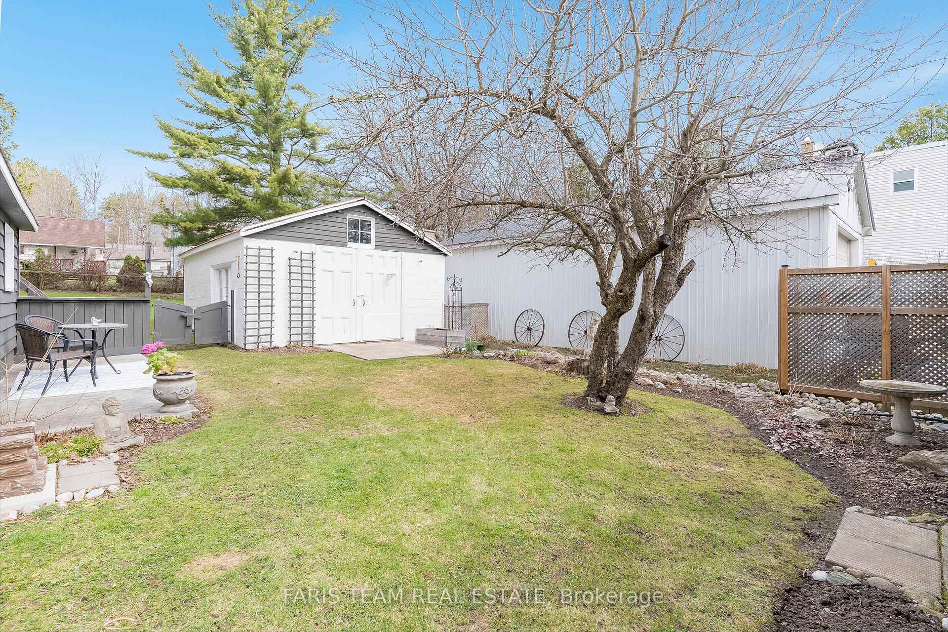 Photo 21 of 598 Champlain Road, Tiny, Rural Tiny — HOMEH