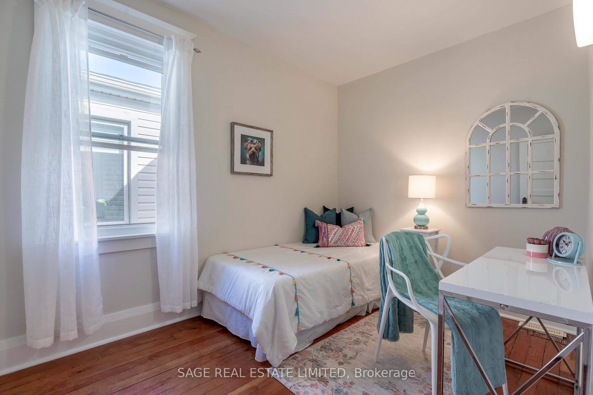 Photo 13 of 38 Queensdale Avenue, Toronto, Danforth Village-East York — HOMEH