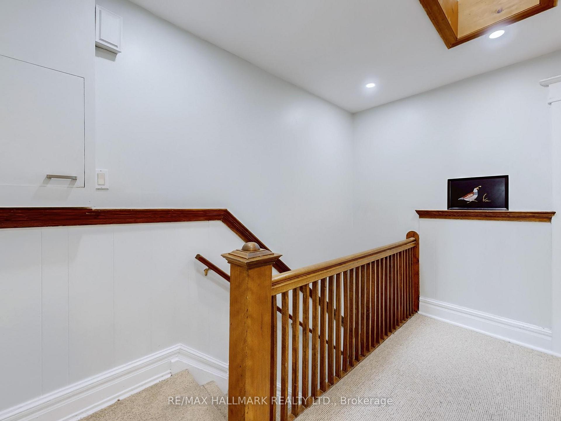 Photo 16 of 34 Strathcona Avenue N, Toronto, North Riverdale — HOMEH