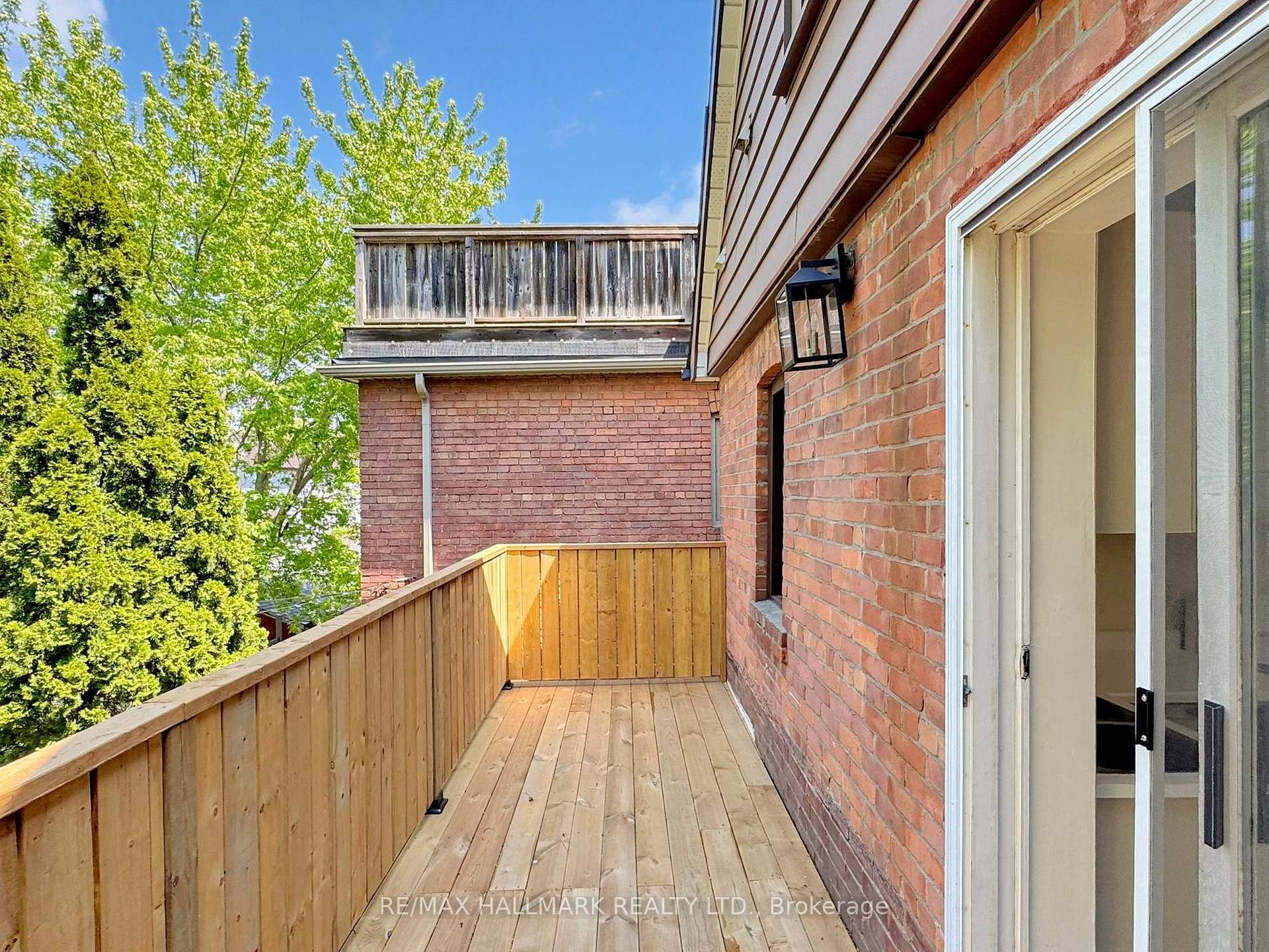 Photo 42 of 34 Strathcona Avenue N, Toronto, North Riverdale — HOMEH