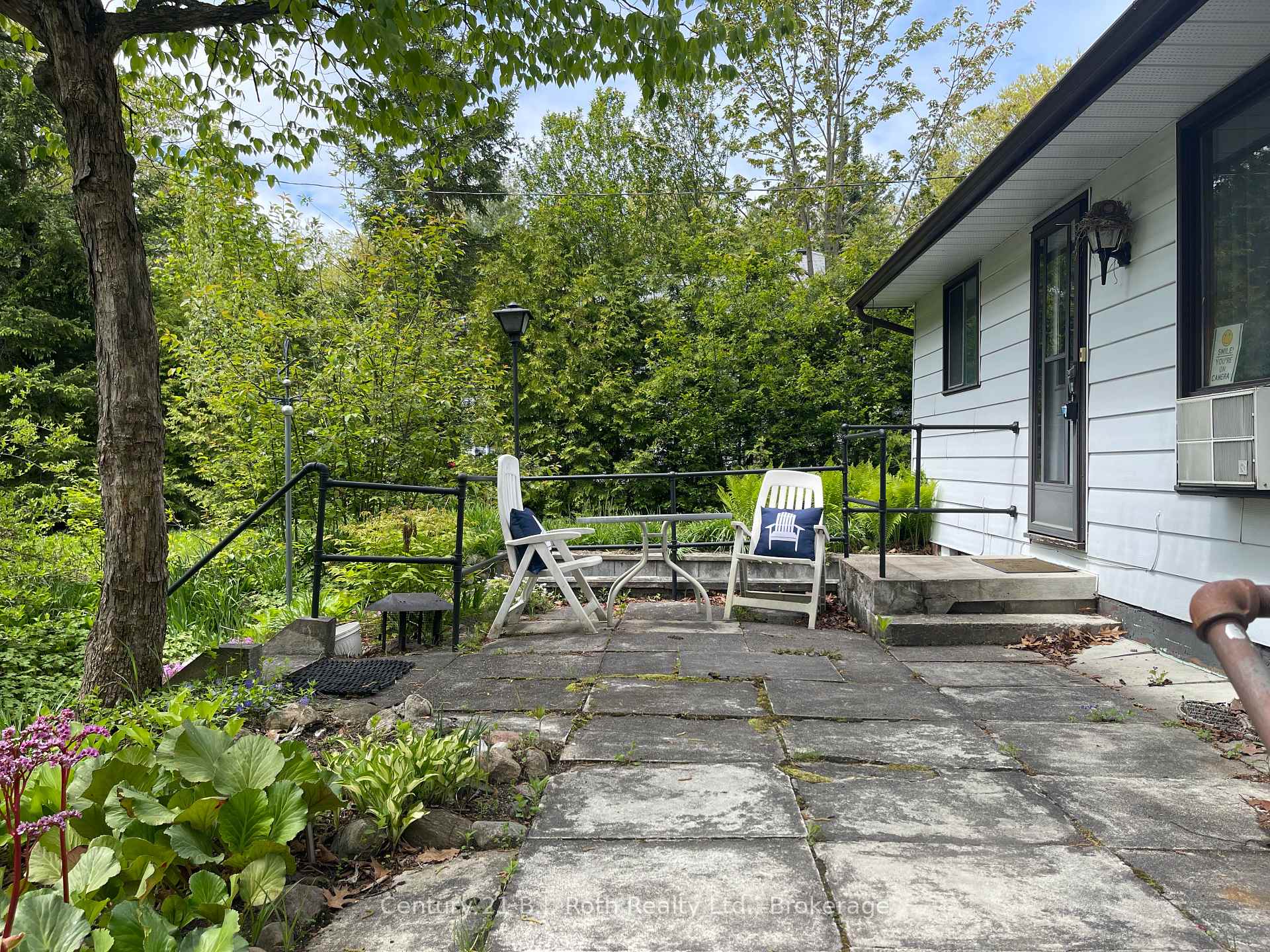 Photo 4 of 5 Delbrooke Court, Tiny, Rural Tiny — HOMEH