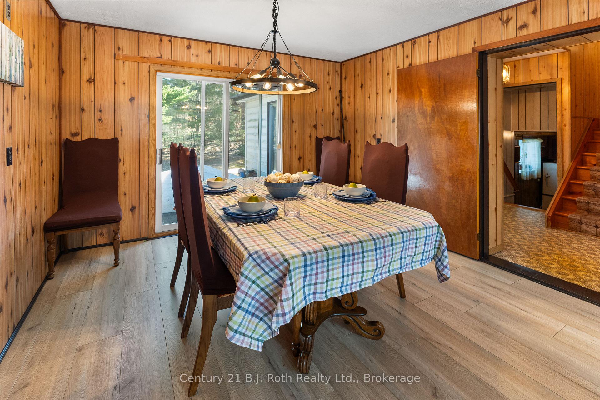 Photo 9 of 5 Delbrooke Court, Tiny, Rural Tiny — HOMEH