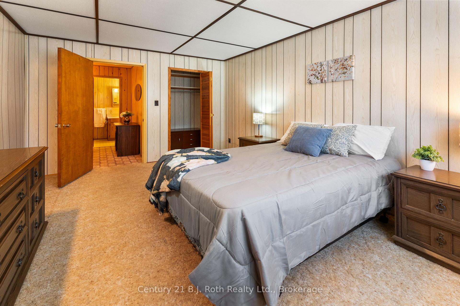 Photo 13 of 5 Delbrooke Court, Tiny, Rural Tiny — HOMEH