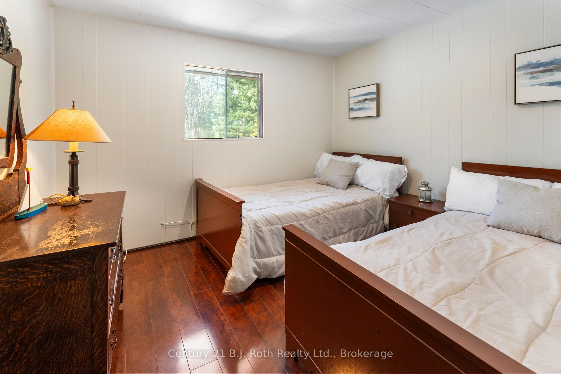 Photo 17 of 5 Delbrooke Court, Tiny, Rural Tiny — HOMEH