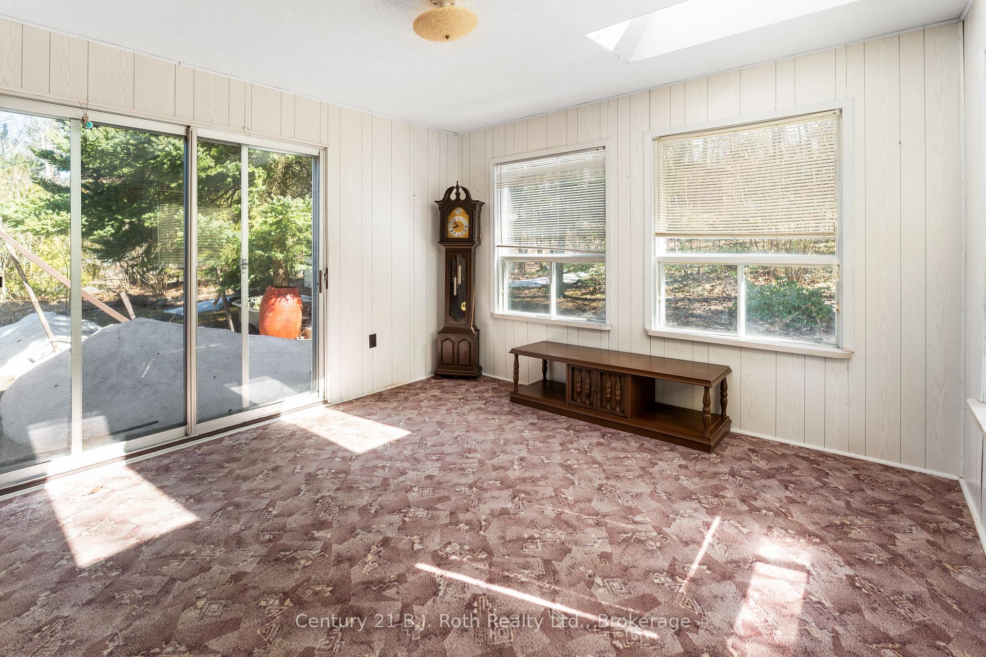 Photo 22 of 5 Delbrooke Court, Tiny, Rural Tiny — HOMEH