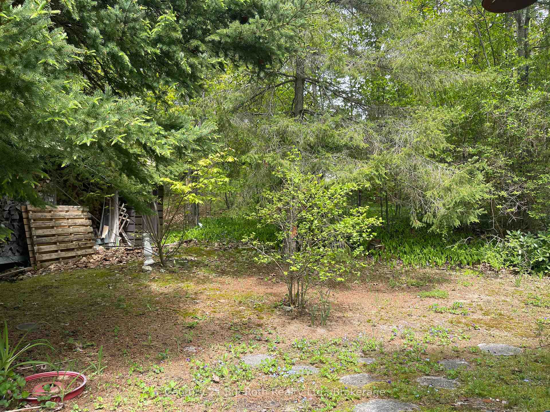 Photo 29 of 5 Delbrooke Court, Tiny, Rural Tiny — HOMEH