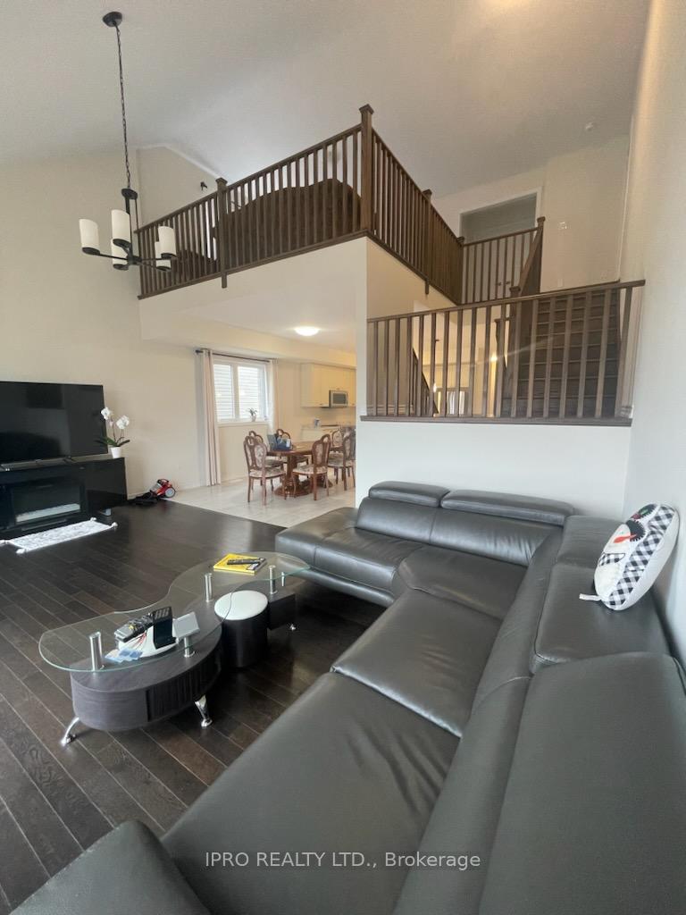 Photo 5 of 50 Explorer Way, Thorold, Rolling Meadows — HOMEH