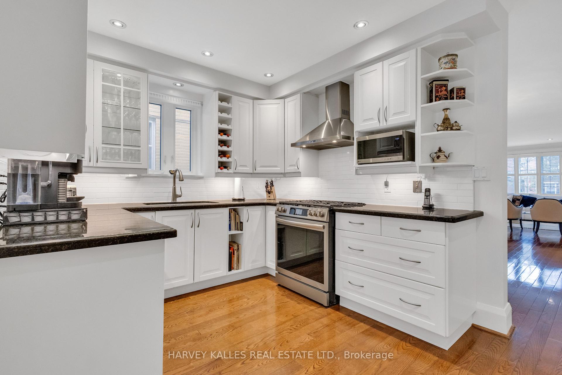 Photo 10 of 96 Castlefield Avenue, Toronto, Yonge-Eglinton — HOMEH