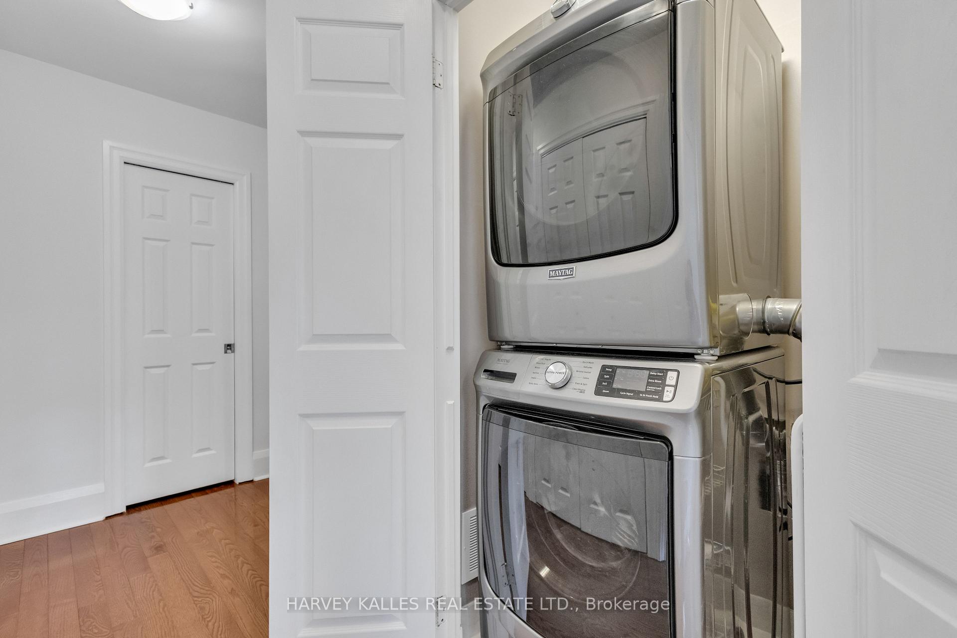 Photo 32 of 96 Castlefield Avenue, Toronto, Yonge-Eglinton — HOMEH