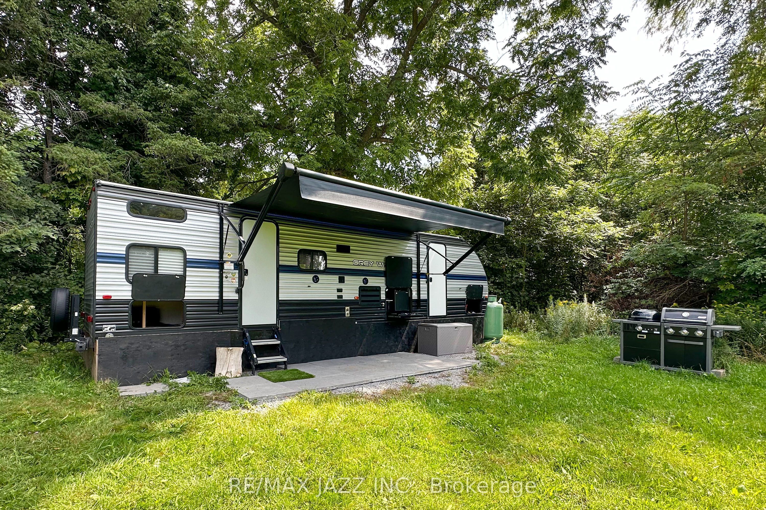 Photo 21 of 3 Wilde Court, Clarington, Bowmanville — HOMEH