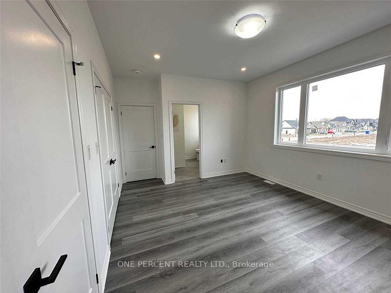 Photo 24 of 12 Beaverloch Drive, Thorold, Confederation Heights — HOMEH