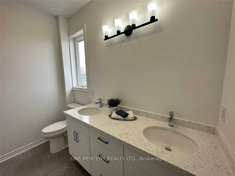 Photo 27 of 12 Beaverloch Drive, Thorold, Confederation Heights — HOMEH