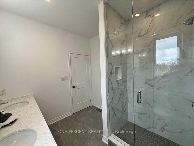 Photo 28 of 12 Beaverloch Drive, Thorold, Confederation Heights — HOMEH