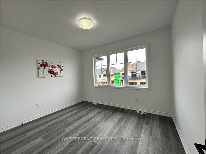 Photo 33 of 12 Beaverloch Drive, Thorold, Confederation Heights — HOMEH