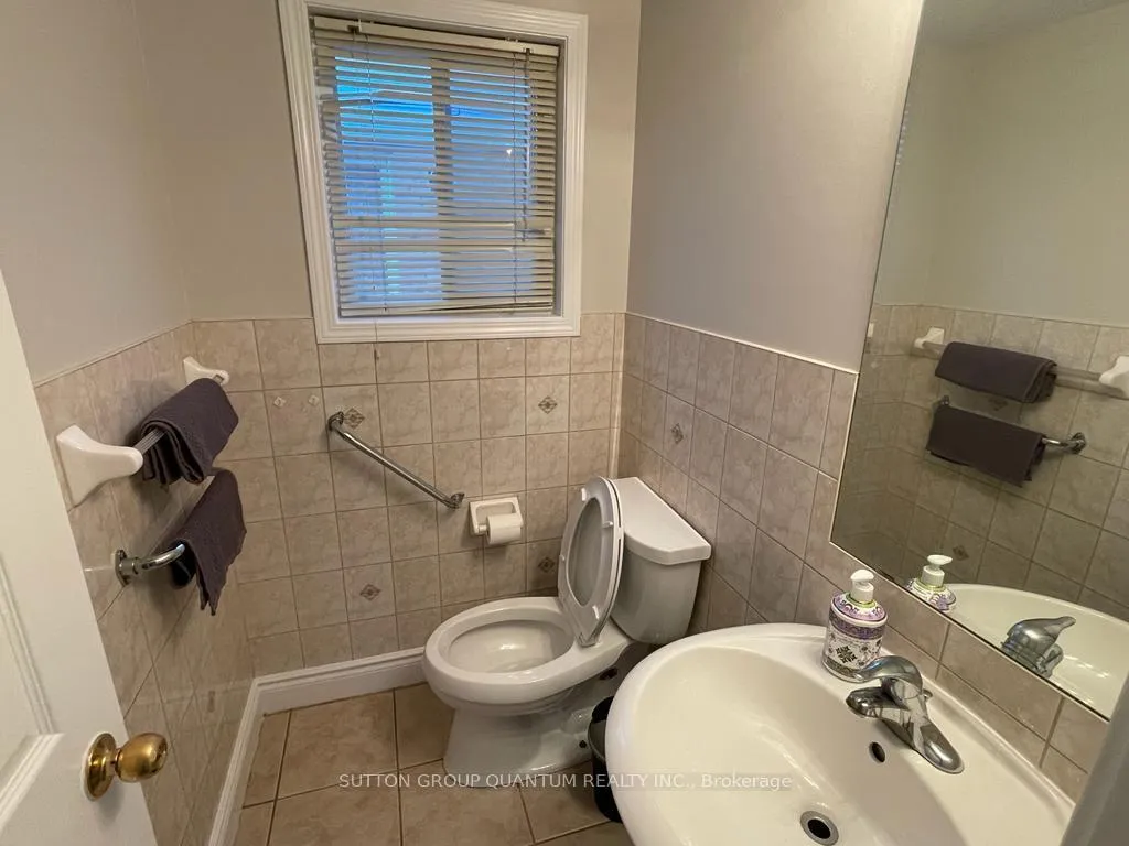 Photo 10 of Unit Upper, 239 Brisdale Drive, Brampton, Fletcher's Meadow — HOMEH