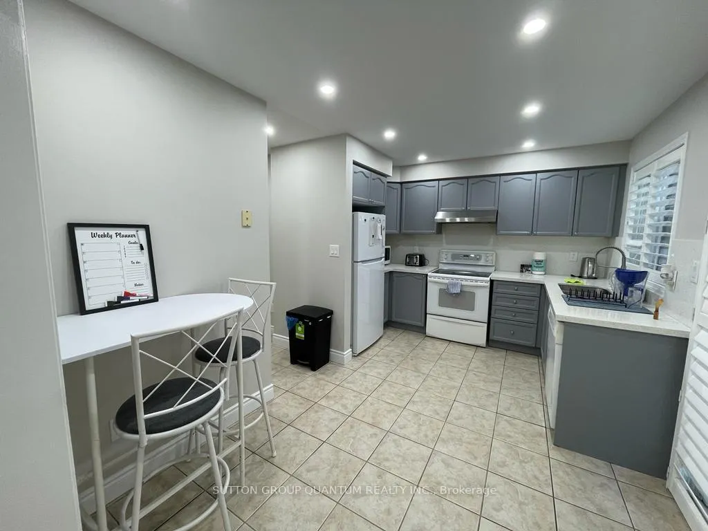 Photo 17 of Unit Upper, 239 Brisdale Drive, Brampton, Fletcher's Meadow — HOMEH