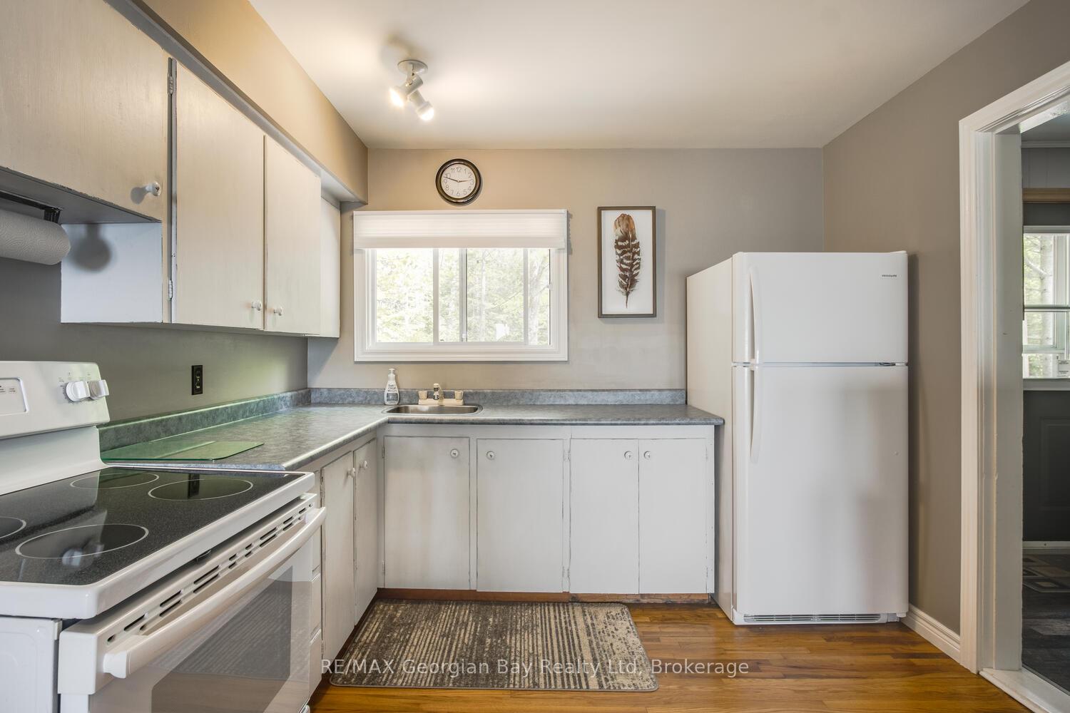 Photo 18 of 760 Tiny Beaches Road S, Tiny, Rural Tiny — HOMEH