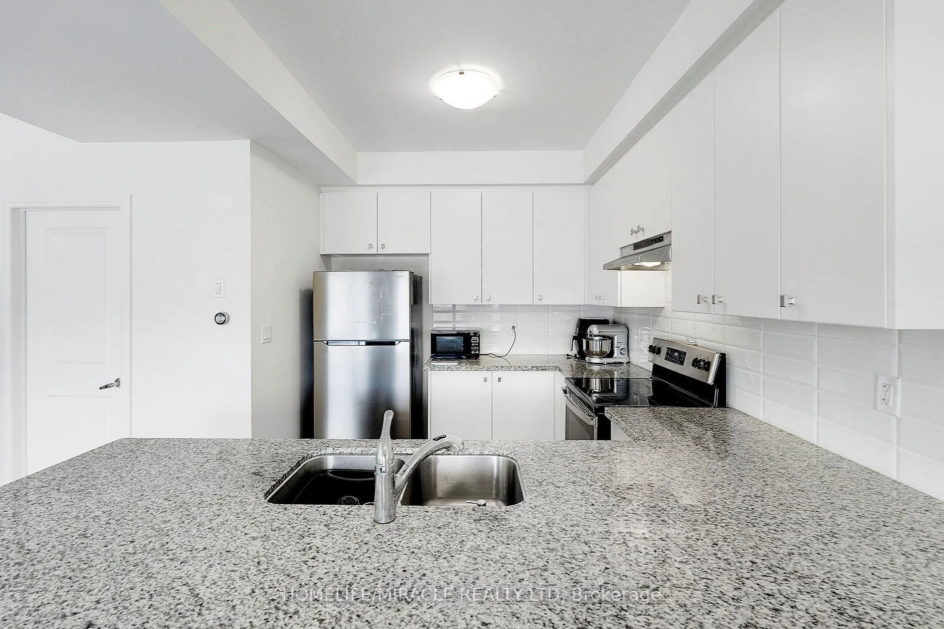 Photo 2 of 26 Haydrop Road, Brampton, Bram East — HOMEH
