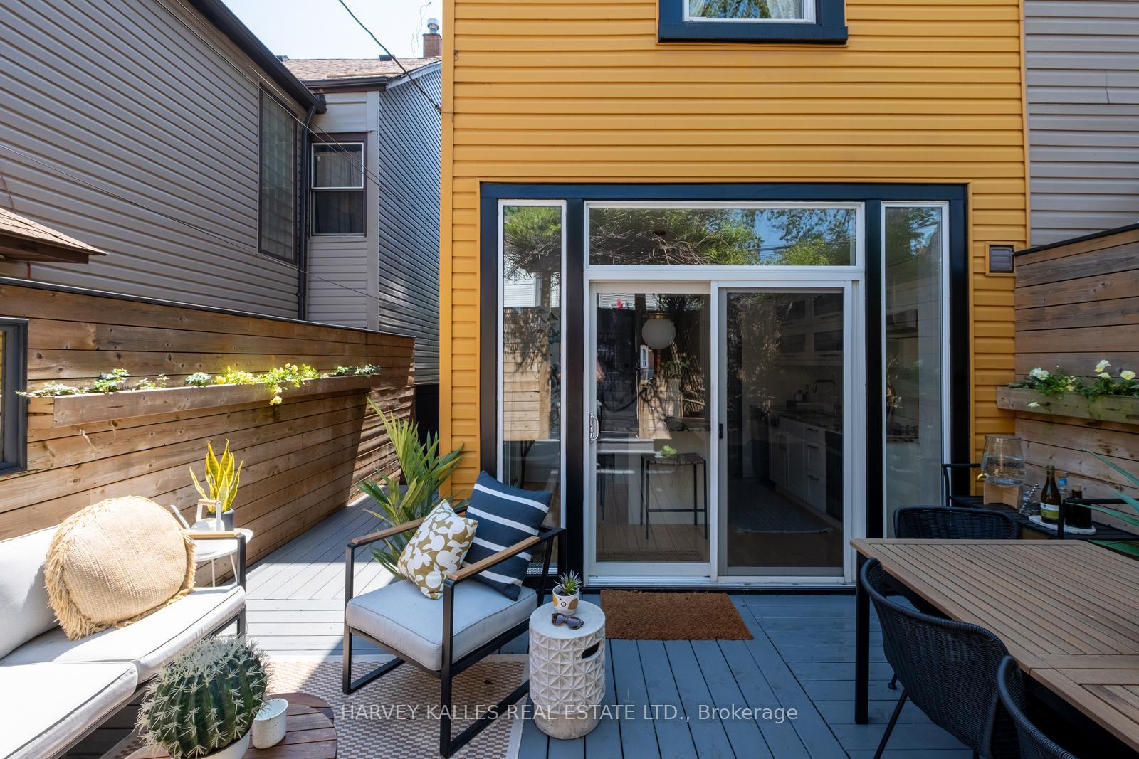 Photo 14 of 30 Dingwall Avenue, Toronto, Blake-Jones — HOMEH