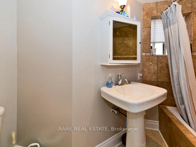 Photo 19 of 318 Riverdale Avenue, Toronto, Blake-Jones — HOMEH