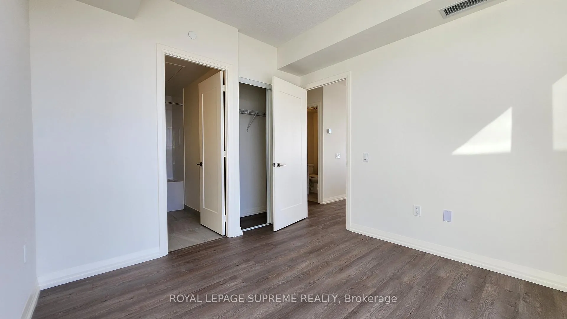 Photo 16 of Unit 1005, 27 Korda Gate, Vaughan, Vellore Village — HOMEH
