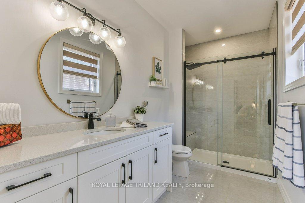 Photo 18 of 88 Foxborough Place, Thames Centre, Thorndale — HOMEH