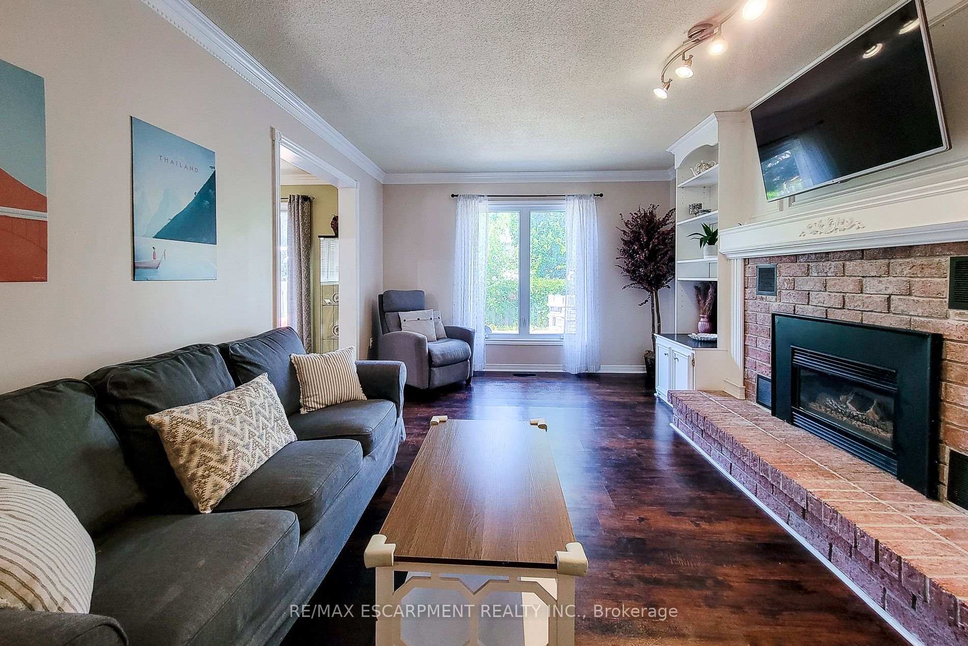 Photo 9 of 76 Baxter Crescent, Thorold, Confederation Heights — HOMEH