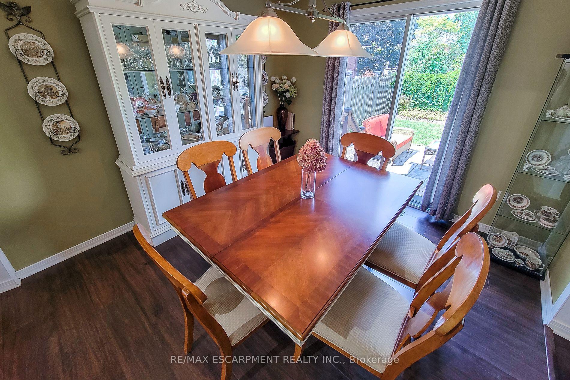 Photo 20 of 76 Baxter Crescent, Thorold, Confederation Heights — HOMEH