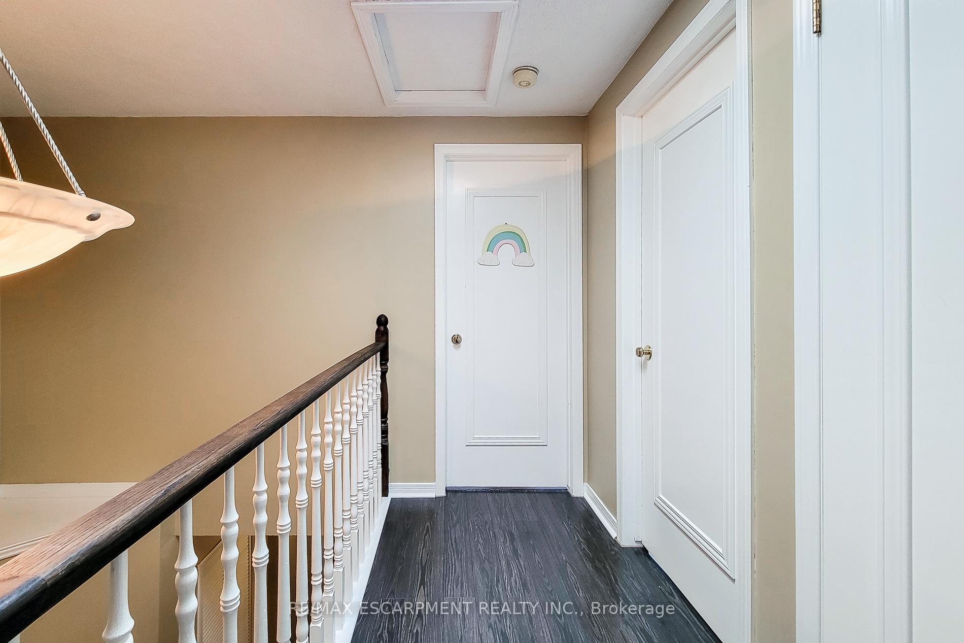Photo 24 of 76 Baxter Crescent, Thorold, Confederation Heights — HOMEH