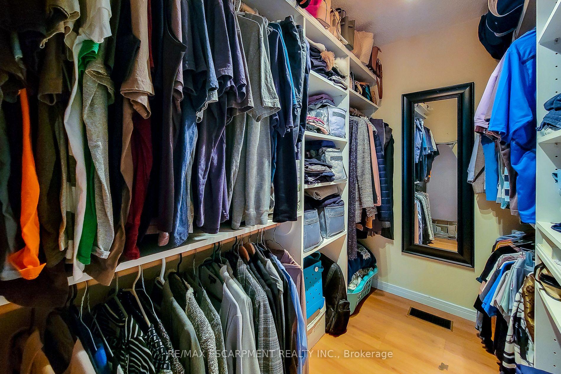 Photo 29 of 76 Baxter Crescent, Thorold, Confederation Heights — HOMEH