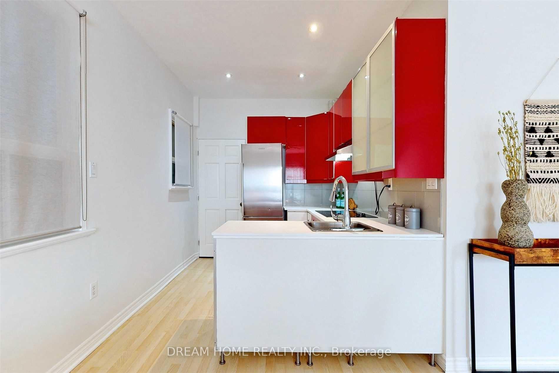 Photo 8 of Unit Upper, 53 Lanark Avenue, Toronto, Oakwood Village — HOMEH