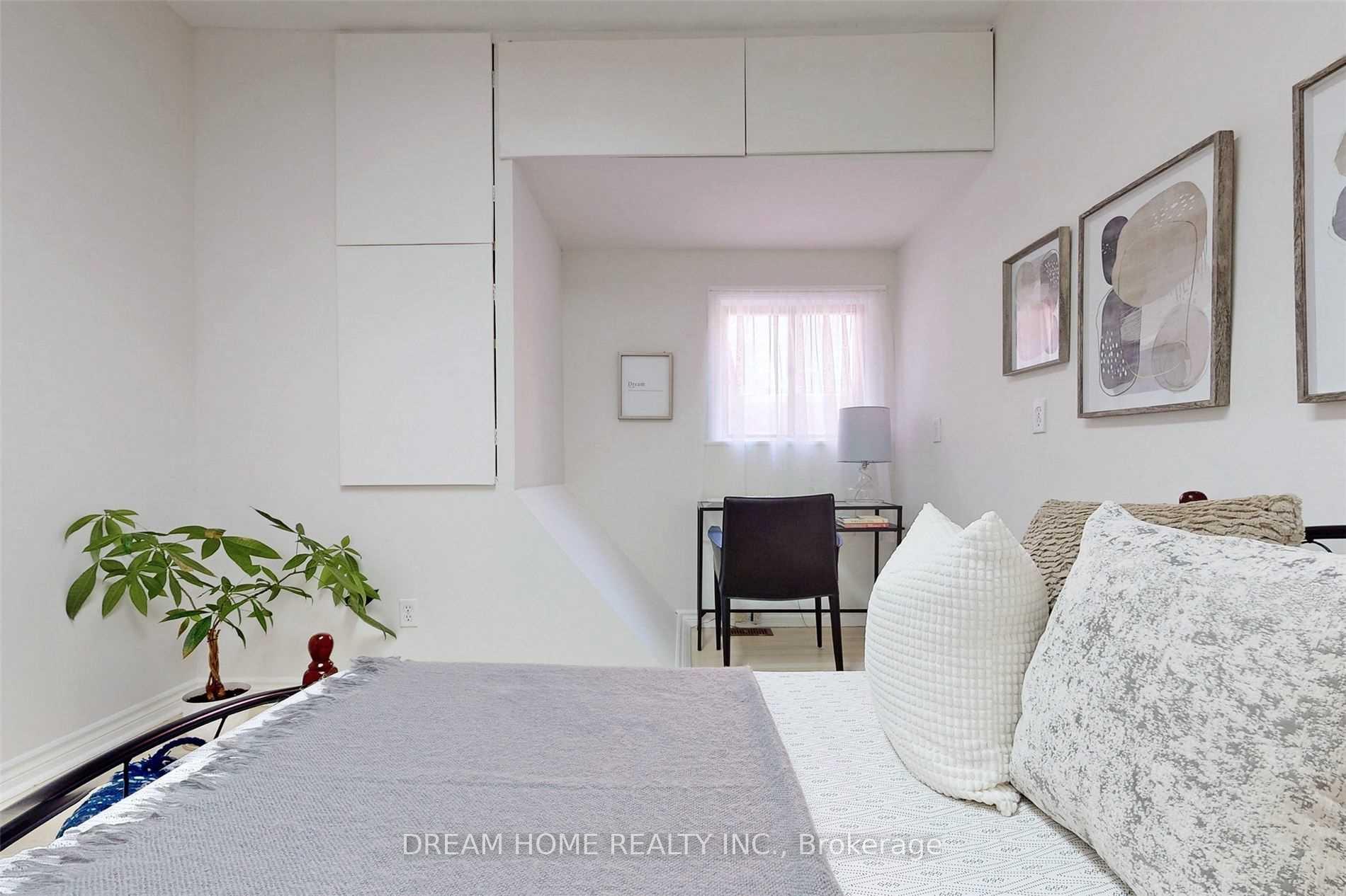Photo 16 of Unit Upper, 53 Lanark Avenue, Toronto, Oakwood Village — HOMEH