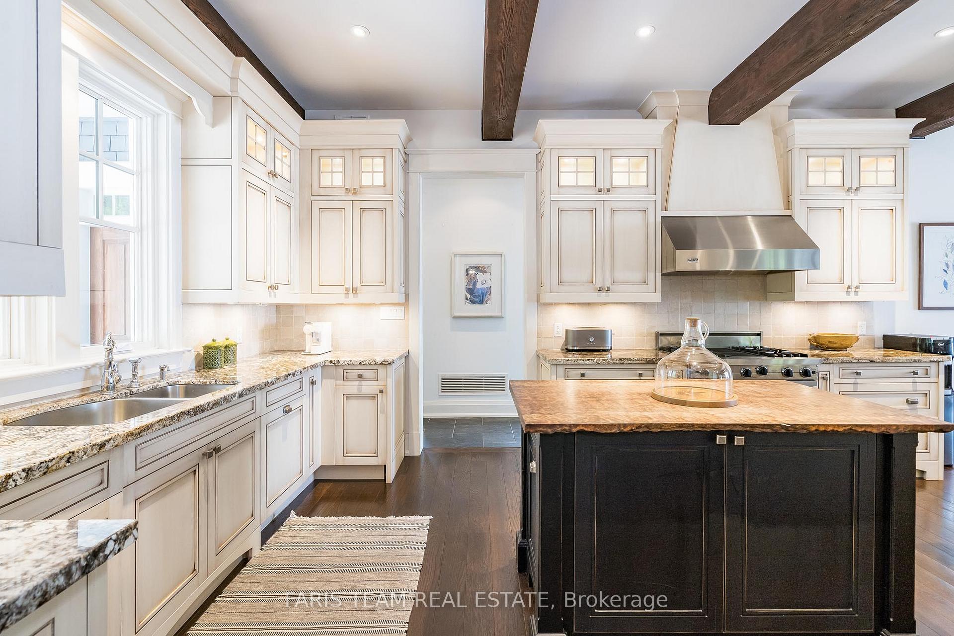 Photo 8 of 1375 Champlain Road, Tiny, Rural Tiny — HOMEH